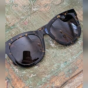 Oscar Waylee tortoise Shell Sunglasses‎
